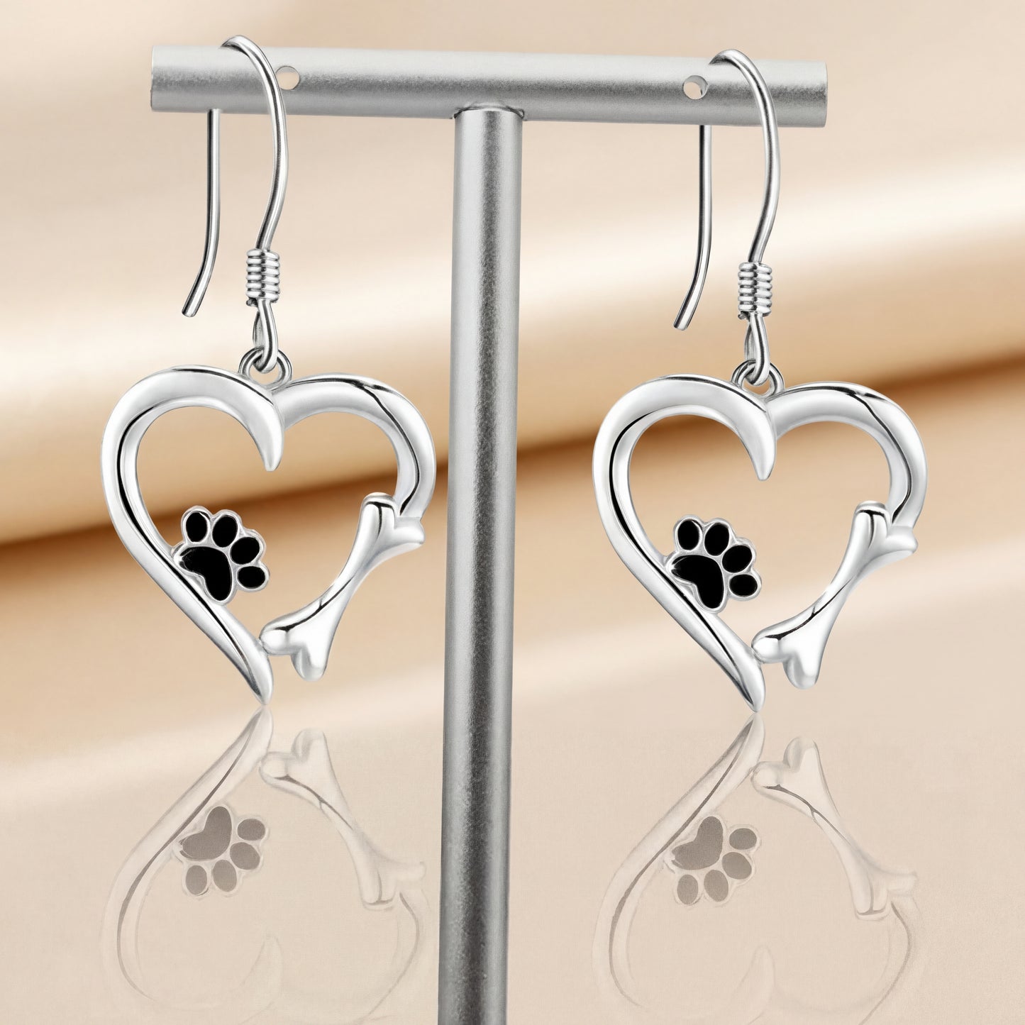 Pawprinte | Paw Heart Earrings
