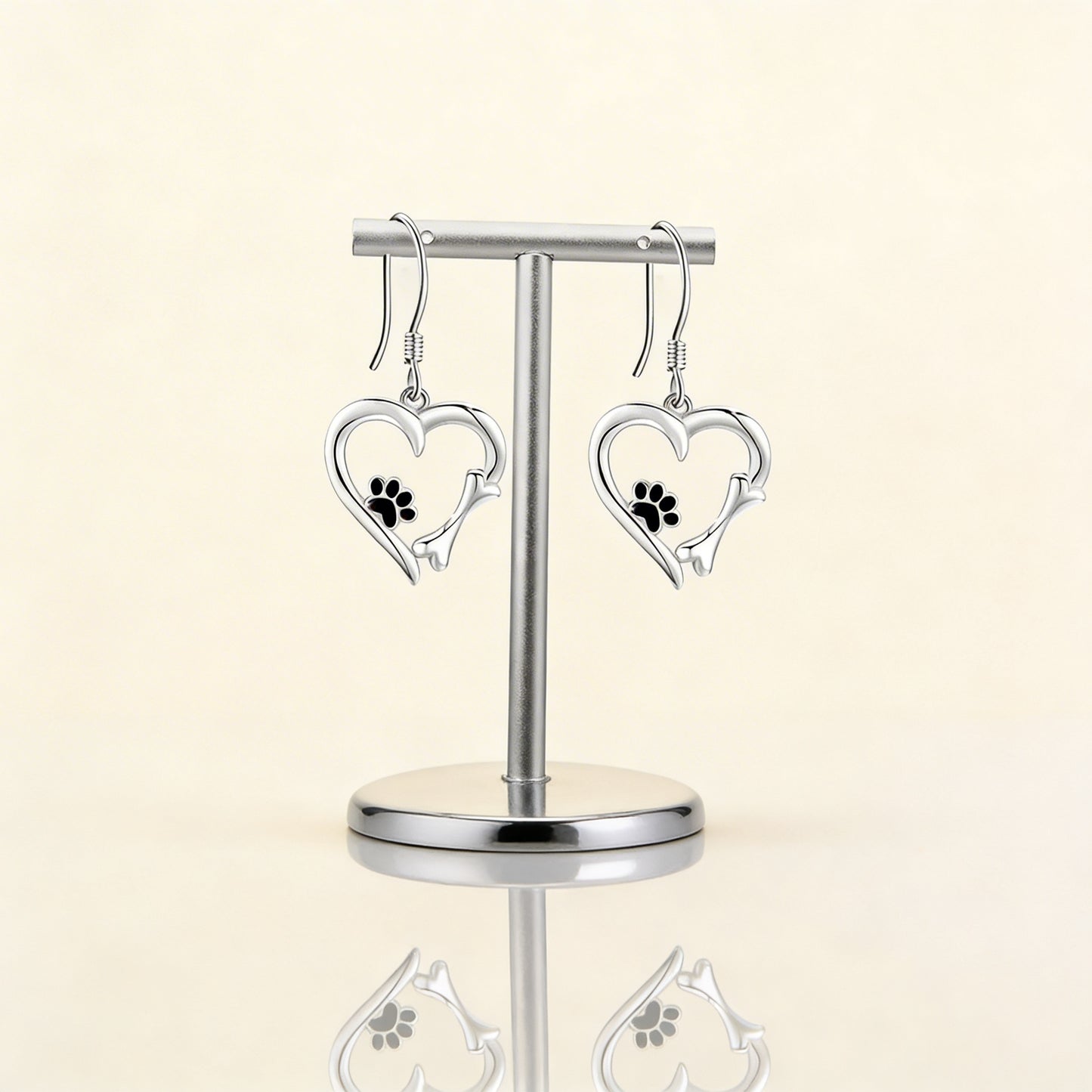 Pawprinte | Paw Heart Earrings